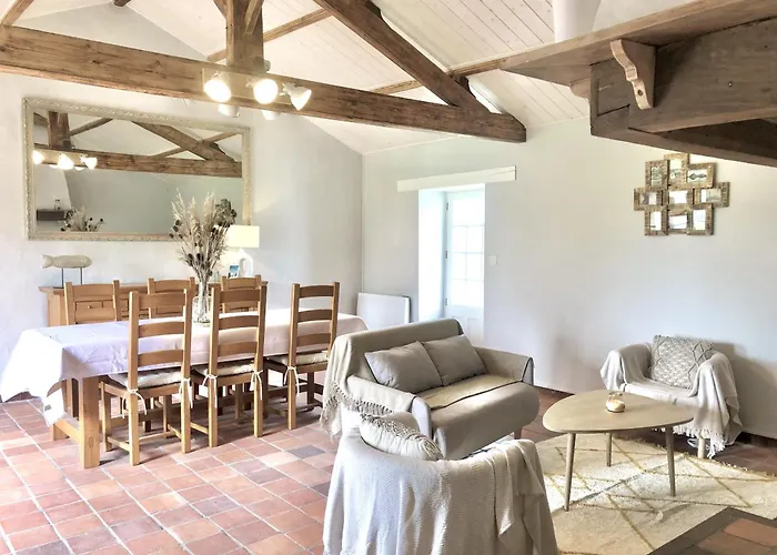 Maison Paisible 펜션 생장드몽